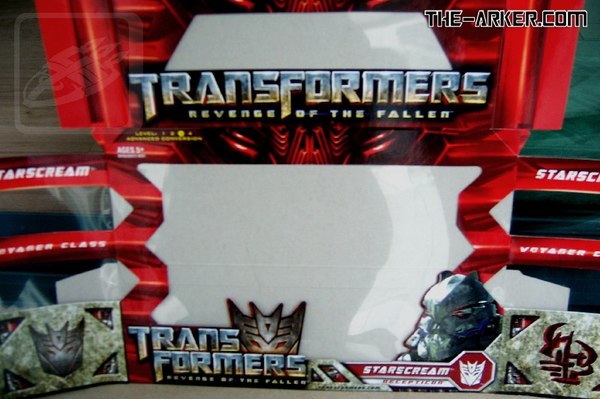 Transformers Revenge Fallen Voyager Oprimus Prime  (1 of 9)